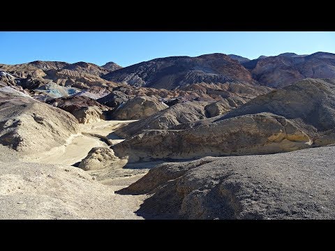 Death Valley National Park - Bucketlist USA - Top Attractions - things to see - TrekAmerica