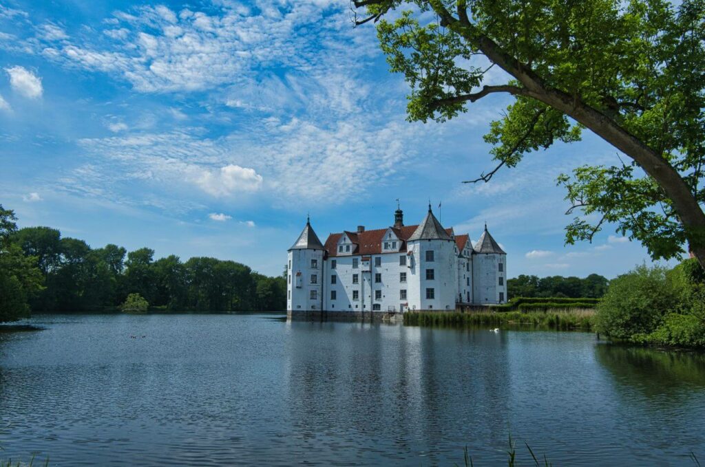 Schloss Glücksburg See