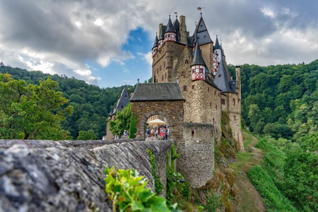 Burg Eltz ist ein Top Fotospot in Deutschland
