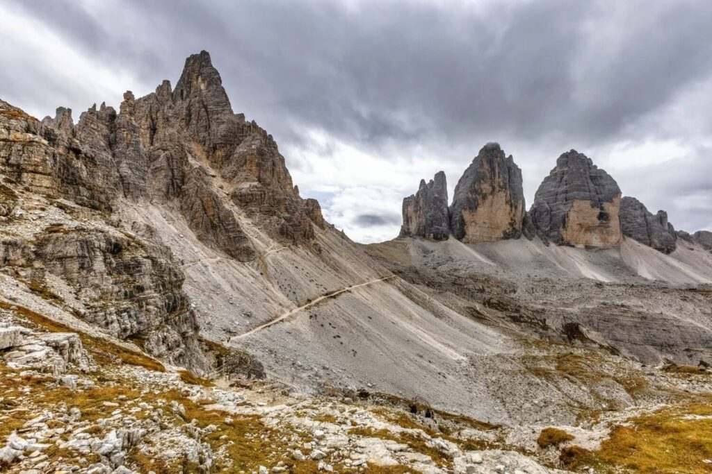 suedtirol-berge-landschaft-3-zinnen
