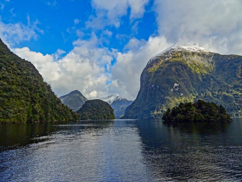 Doubtful Sound – abgelegene Fjordlandschaft und Naturhighlight im Fiordland-Nationalpark NZ